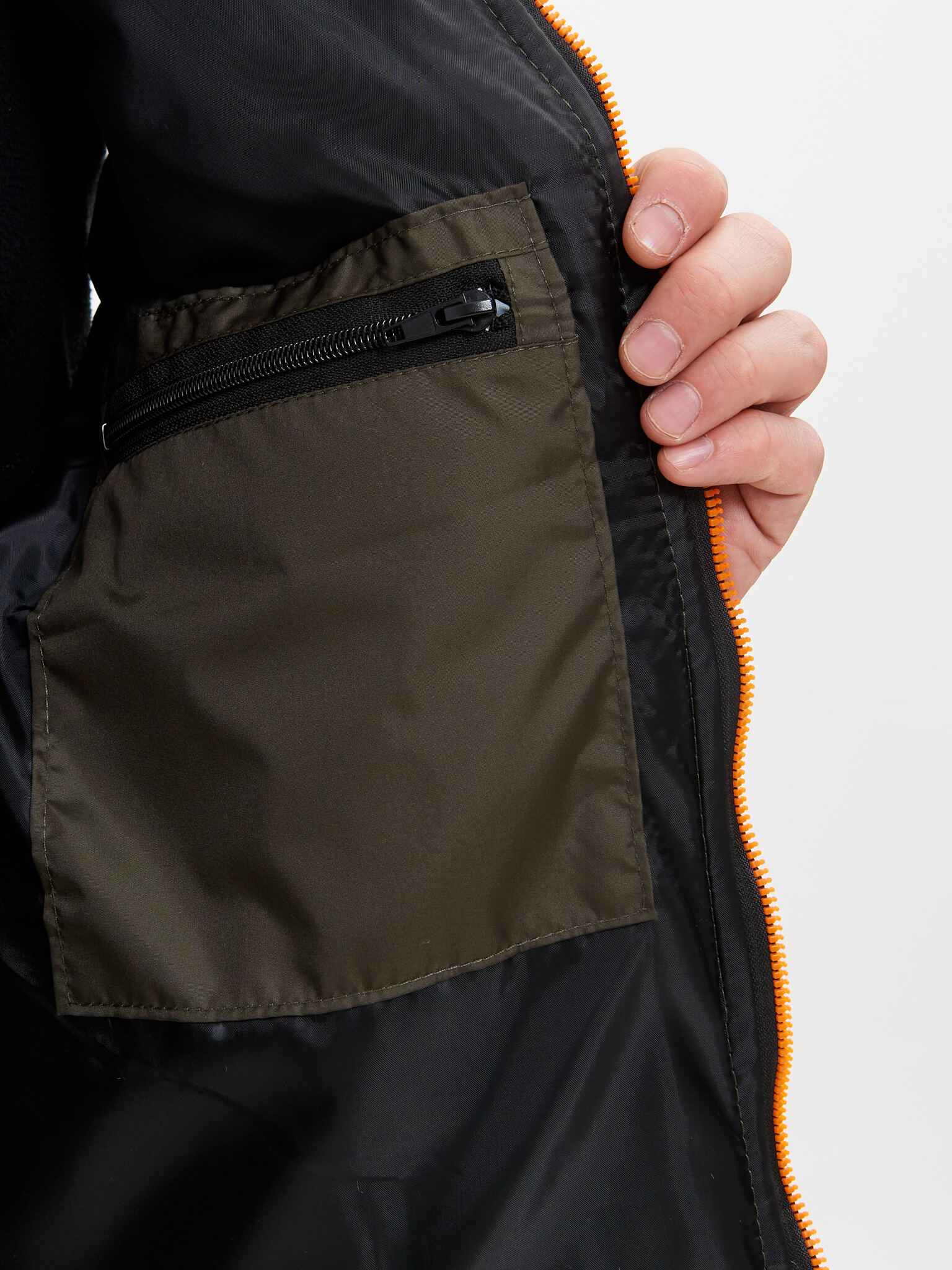 Жилет демисезонный Huntsman Беркут Хаки