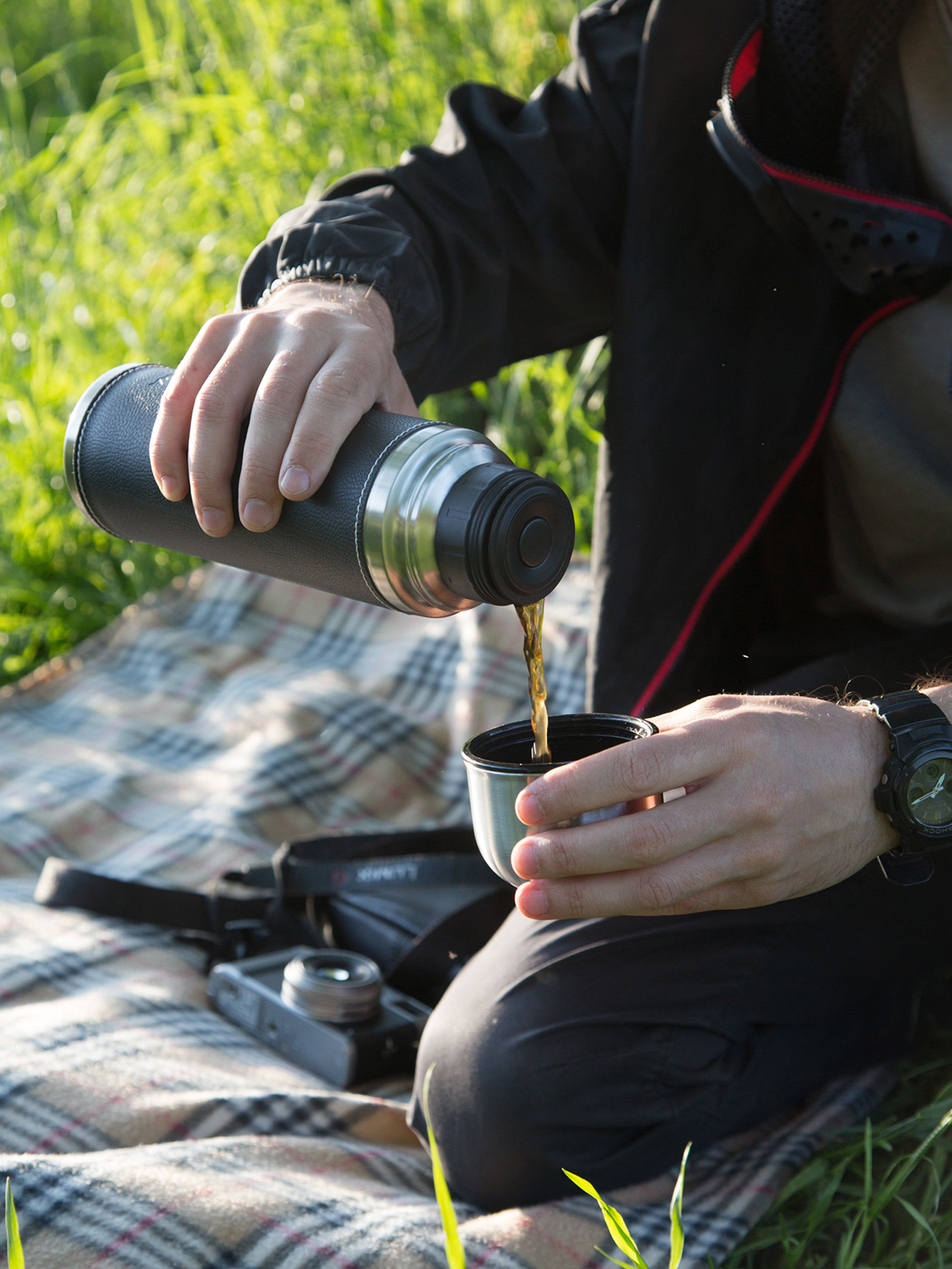 Термос бытовой, вакуумный, питьевой, в кожаной оплетке, чёрный, тм "Арктика",  500 мл, арт. 108-500