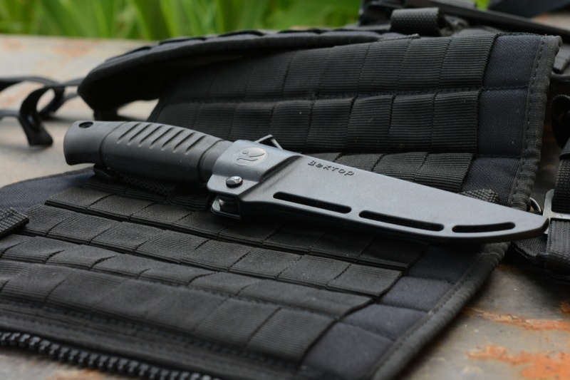 Нож "Вектор" 015305