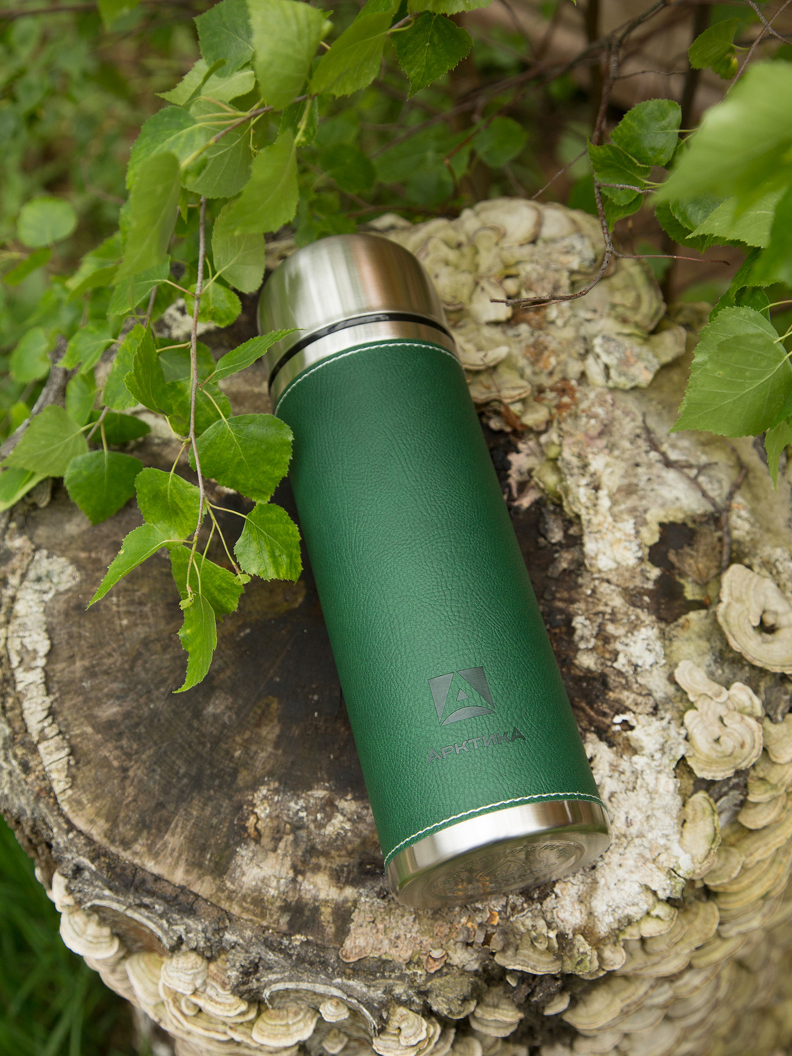 Термос бытовой, вакуумный, питьевой, в кожаной оплетке, зелёный, тм "Арктика", 1000 мл, арт. 108-1000