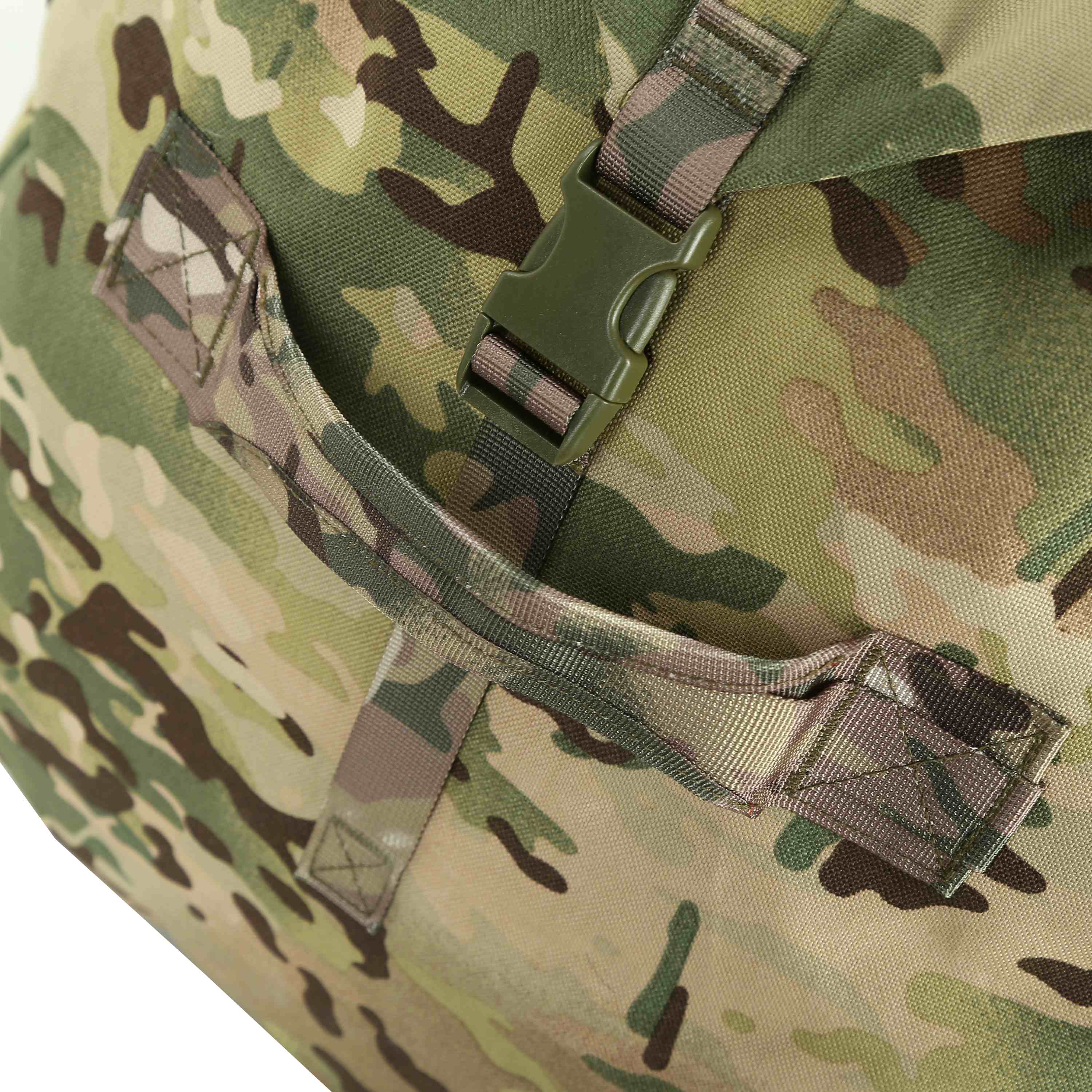 Баул - рюкзак Camofans тактический мультикам 100 л. P-808